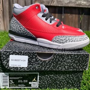 Jordan 3 Retro SE (PS) / Size 3Y